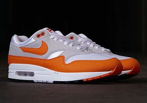 nike air max oranje wit|Nike Air Max 1 orange.